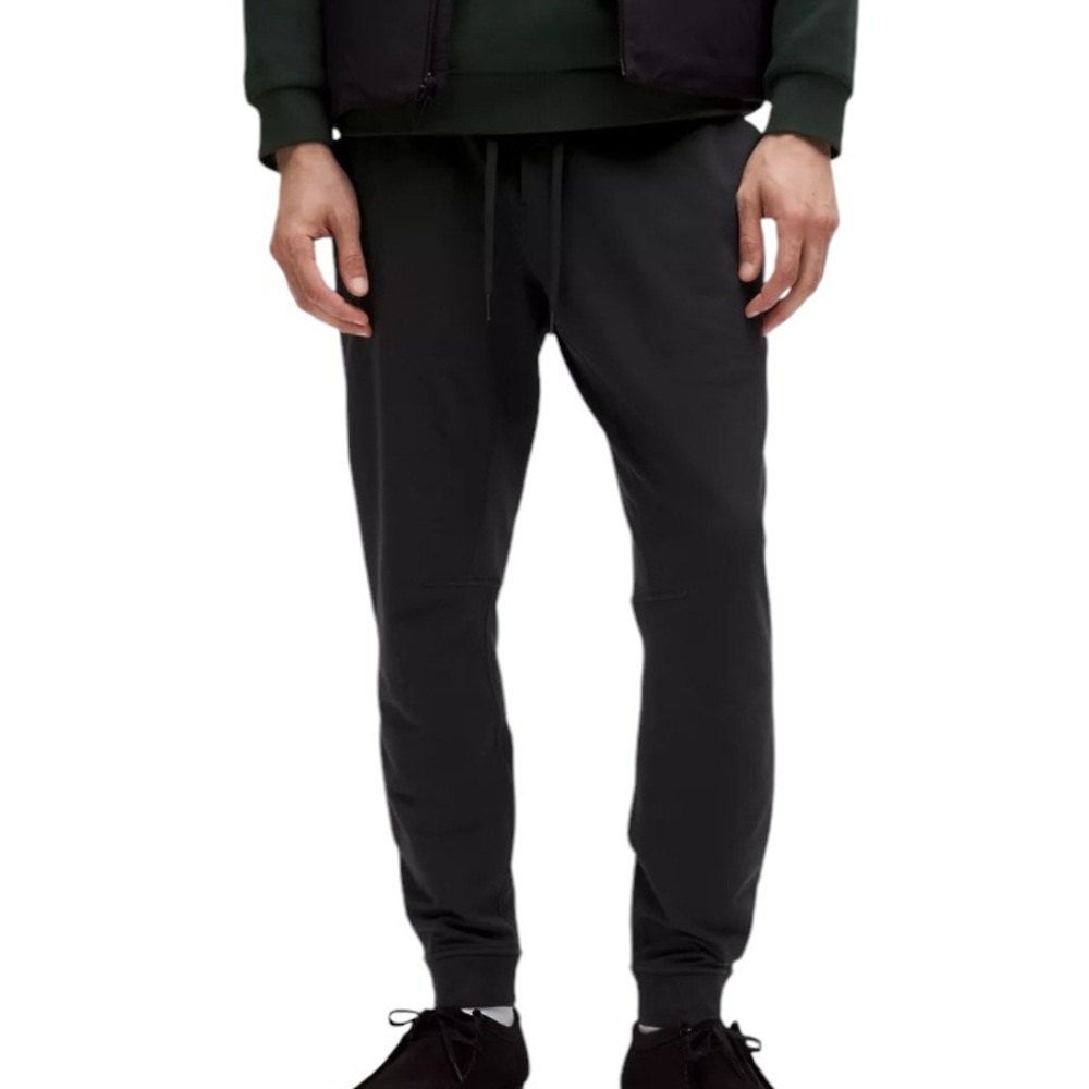 Men’s Lululemon Joggers. Like New. 2% Wool. Charcoal Drawstring Size L